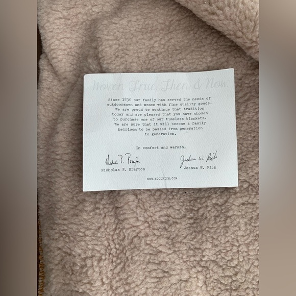 RARE Woolrich Sherpa Mountain View Wool Blanket Chaque NWT - Picture 4 of 5